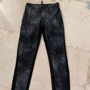BCBG MAXAZRIA legging